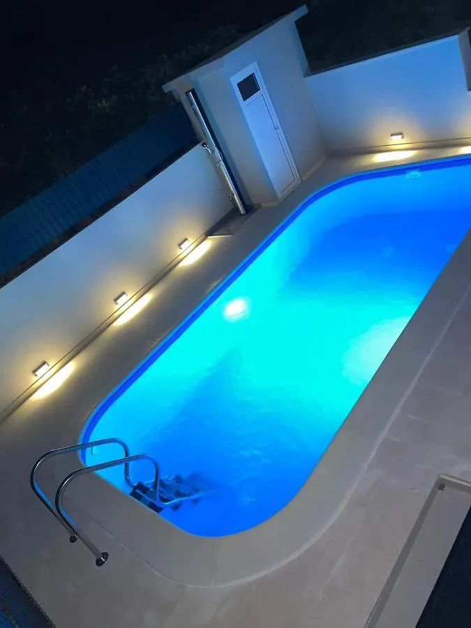 Villa Milena Sweet Apartment-With A Pool Trogir Lejlighed