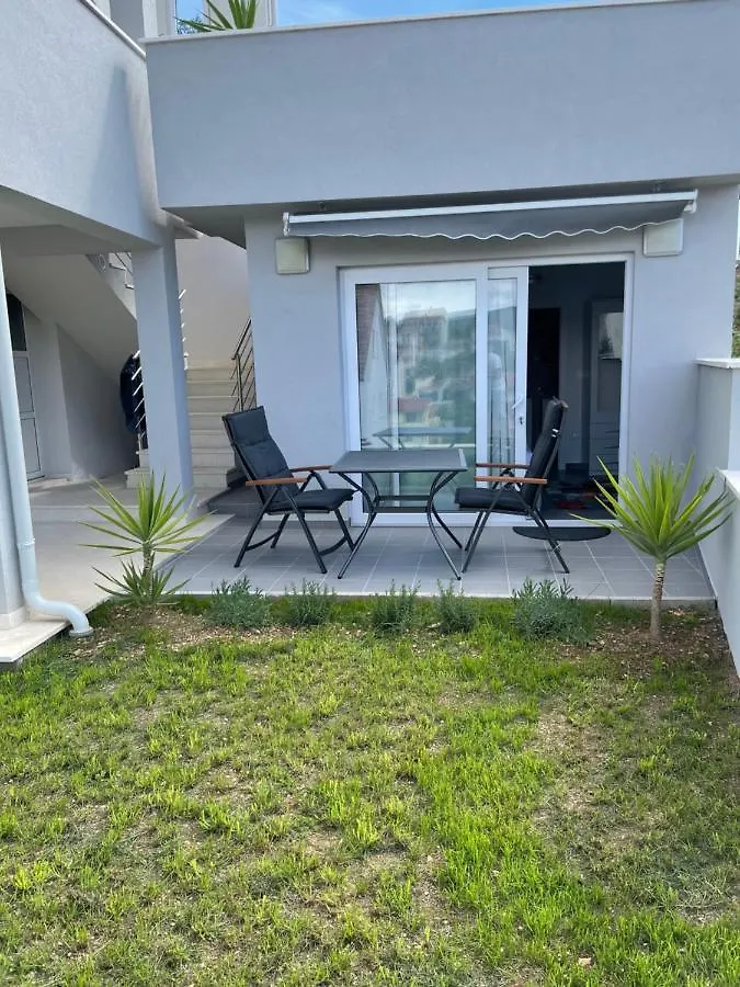 Villa Milena Sweet Apartment-With A Pool Trogir Apartment